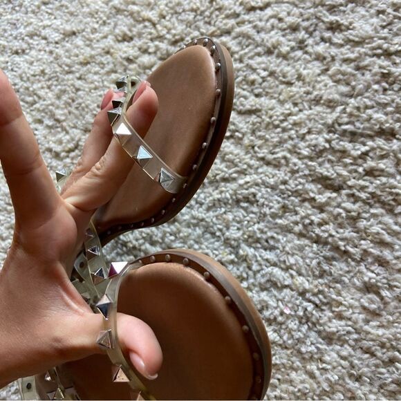 Steve Madden Travel Tan Flat Sandal Crystals Size 7.5 - Picture 6 of 7